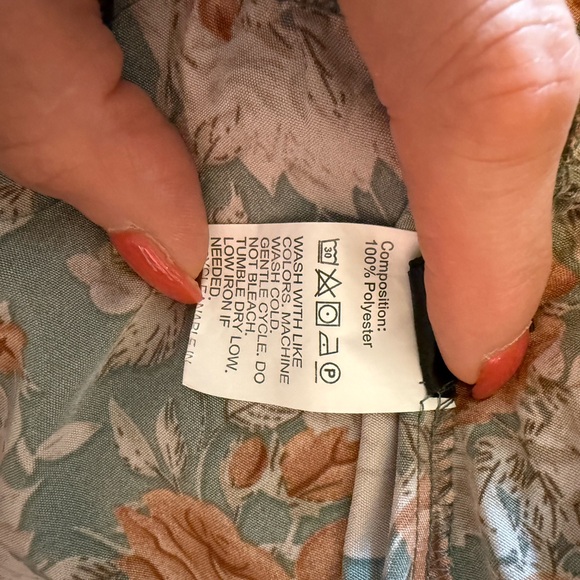 SHEIN Green, Cream and White Sleeveless V-neck Maxi Sundress - Picture 5 of 5